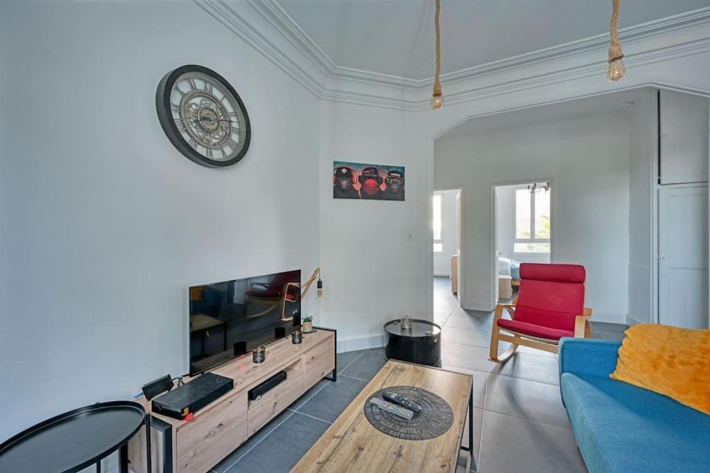The Rooftop - Ac Clim - Wi-Fi - Parking Gratuit Dans La Rue Avignon Bagian luar foto