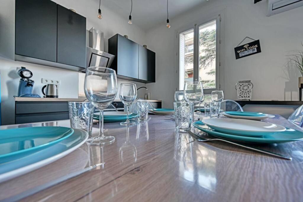 The Rooftop - Ac Clim - Wi-Fi - Parking Gratuit Dans La Rue Avignon Bagian luar foto